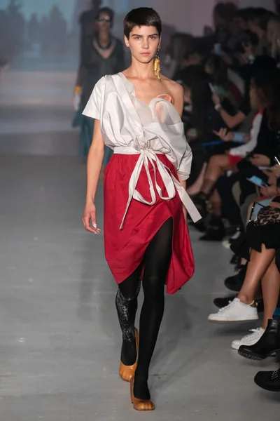 Look 8